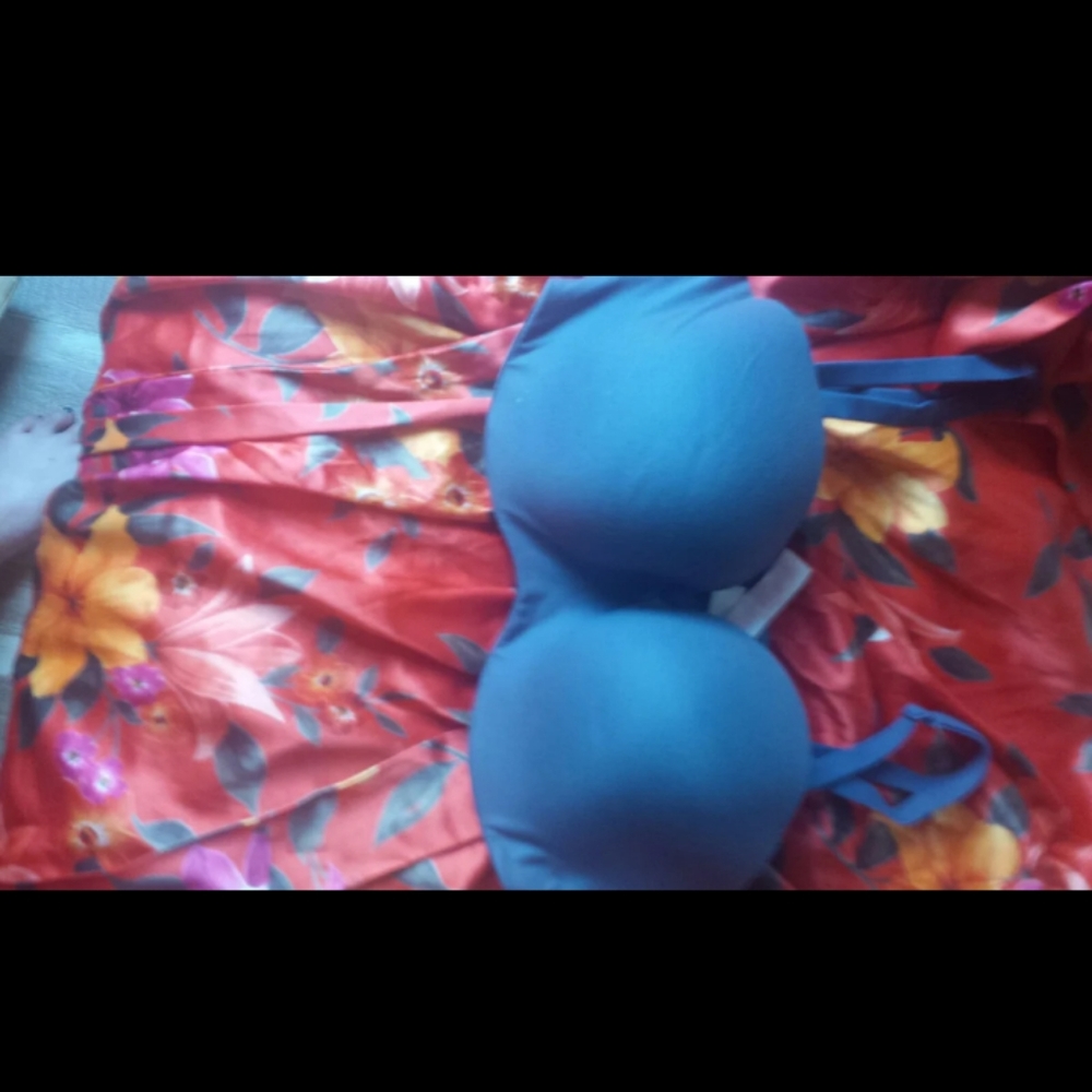 VS Body by Victoria Demi Bra 34D